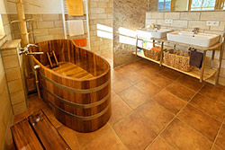 Holzbadewanne